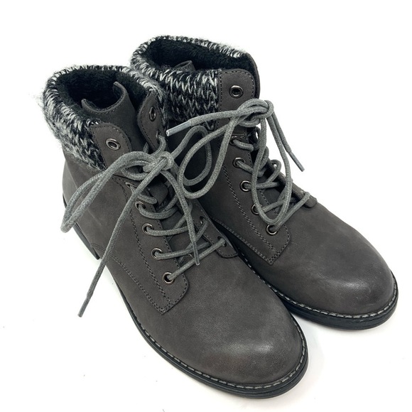 GINA Ankle Boots NWOT - Picture 4 of 7